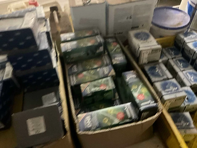 Lot dakmateriaal toebehoren - afbeelding 21 van  69