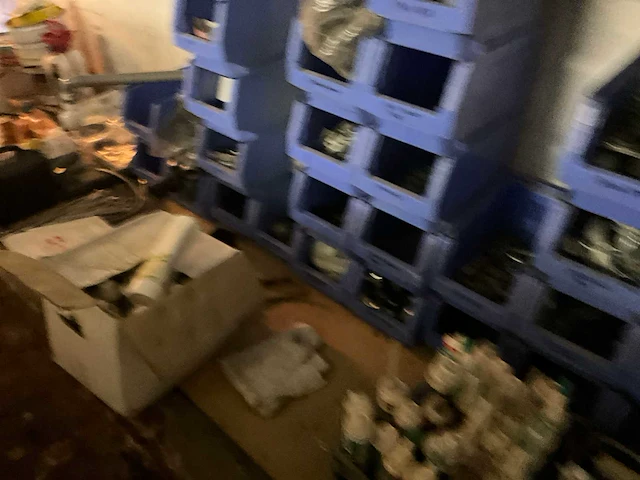 Lot dakmateriaal toebehoren - afbeelding 49 van  69