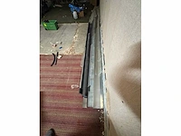 Lot dakpannen en gereedschap - afbeelding 13 van  13