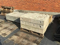 Lot dals en betonblokken bouwsteen - afbeelding 2 van  5