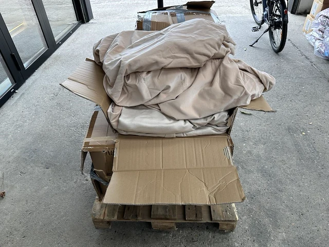 Lot deco gordijnen winkel - afbeelding 1 van  2