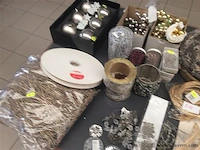 Lot decoratiemateriaal kerst - afbeelding 2 van  3
