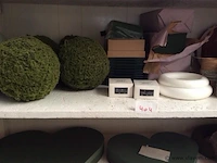 Lot decoratiemateriaal oasis - afbeelding 3 van  6