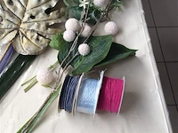 Lot decoratiemateriaal - afbeelding 3 van  3
