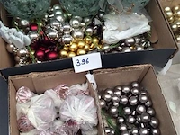 Lot decoratiemateriaal - afbeelding 2 van  3