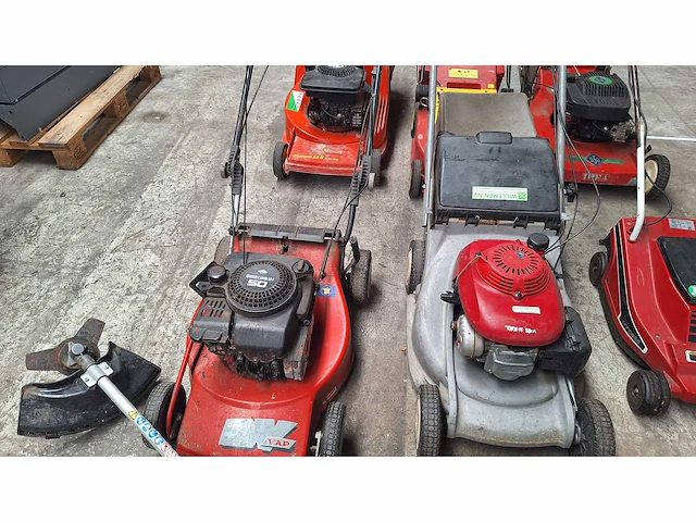 Lot defecte machines - afbeelding 2 van  5