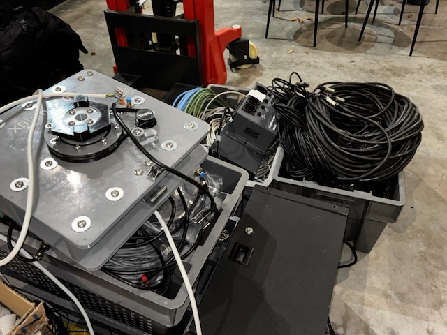 Lot div electronica en it materialen - afbeelding 2 van  9