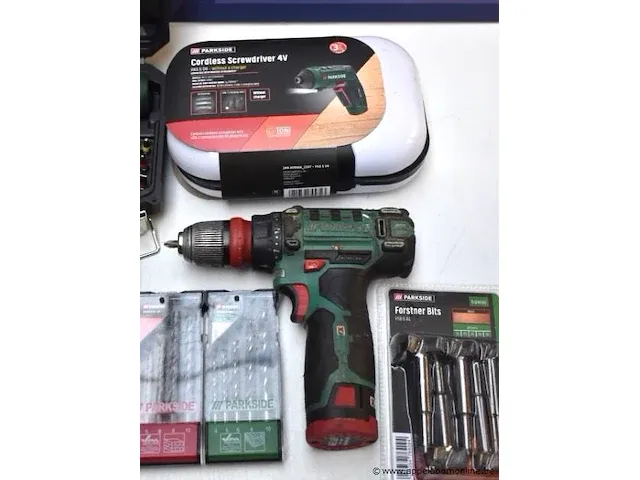 Lot div handgereedschappen parkside, wo accu schroevendraaier, multitool, lot div boren, bits, enz - afbeelding 4 van  4