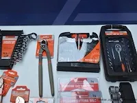 Lot div handgereedschappen werckmann wo tangen, bitsets, set sleutels, enz - afbeelding 2 van  3