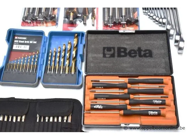 Lot div handgereedschappen, wo bitsets, sleutels - afbeelding 3 van  4