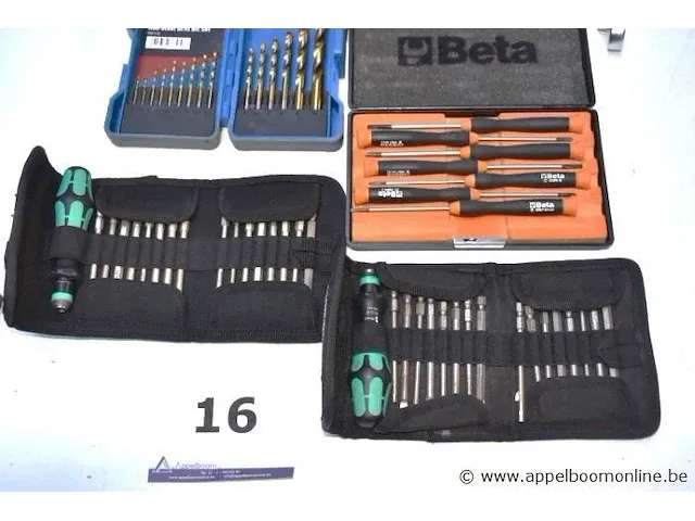 Lot div handgereedschappen, wo bitsets, sleutels - afbeelding 4 van  4