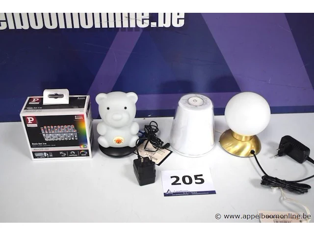 Lot div lampen wo tafellampen, led strip paulmann - afbeelding 1 van  3