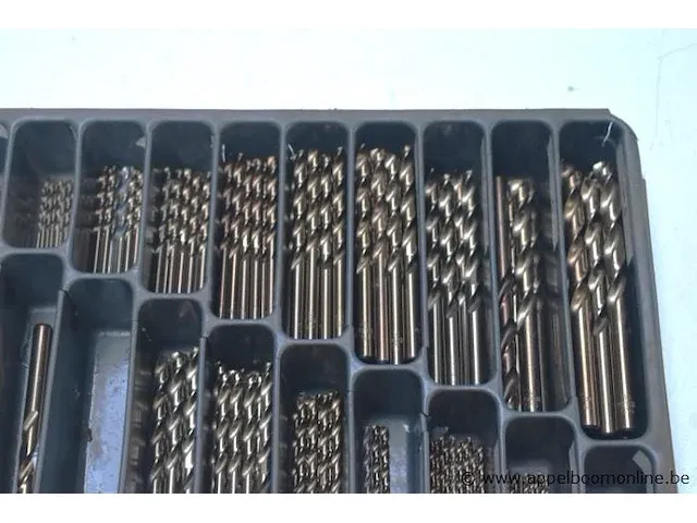 Lot div nieuwe boren - afbeelding 2 van  2