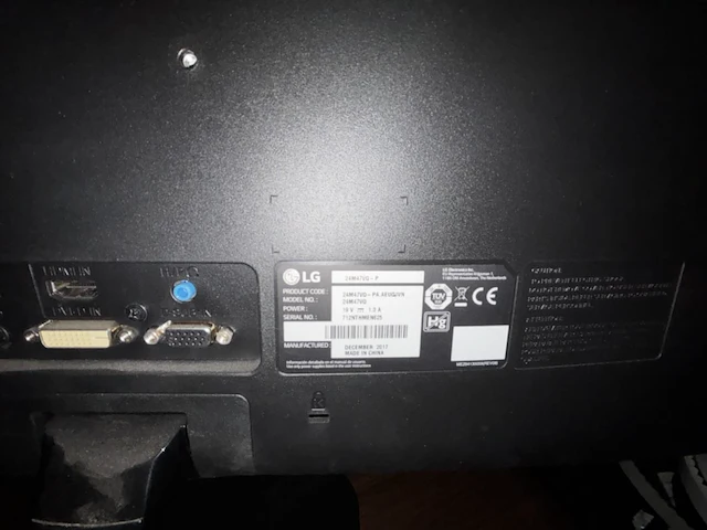 Lot div pc schermen + toetsenbord - afbeelding 7 van  13