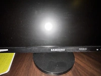 Lot div pc schermen + toetsenbord - afbeelding 9 van  13