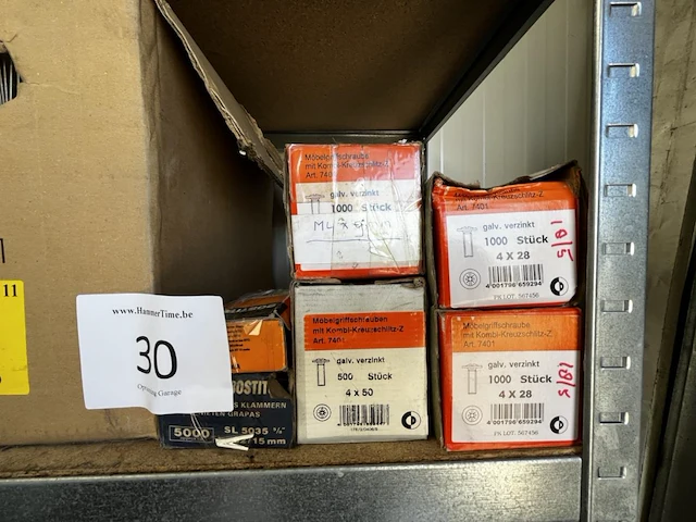 Lot div vijzen en (schiet)spijkers - afbeelding 2 van  2