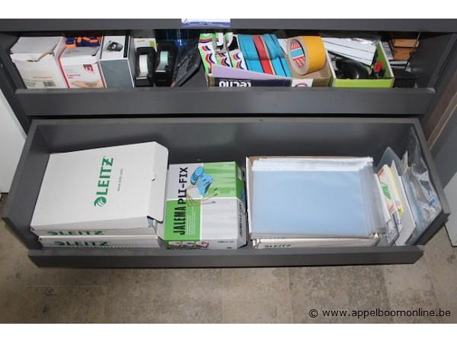 Lot divers bureaumateriaal - afbeelding 3 van  3