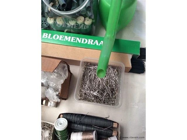 Lot divers deco materiaal - afbeelding 5 van  5