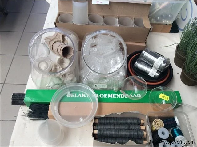 Lot divers deco materiaal - afbeelding 1 van  3