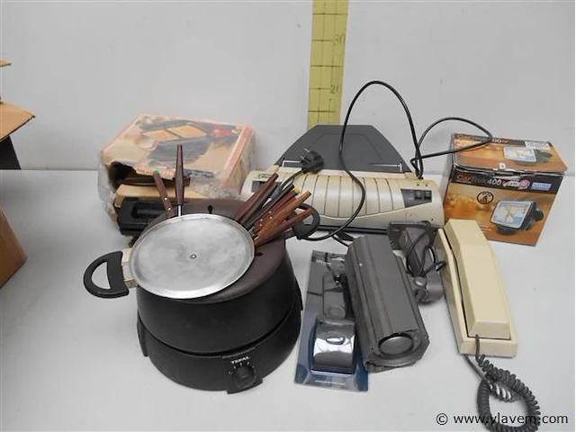 Lot divers elektro - afbeelding 1 van  1