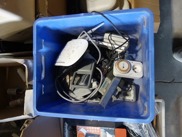 Lot divers elektronica - afbeelding 3 van  8