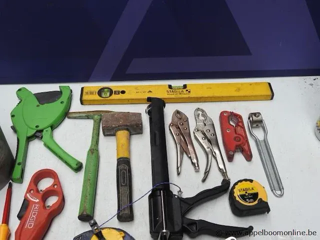 Lot divers gereedschap - afbeelding 2 van  4