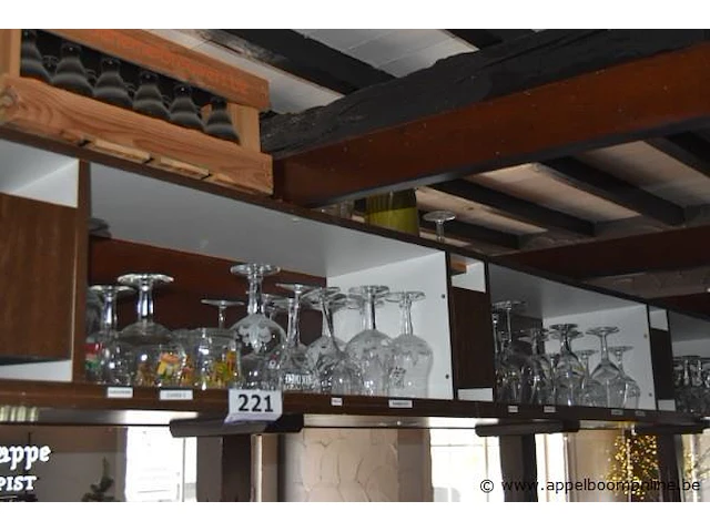 Lot divers glaswerk - afbeelding 1 van  3