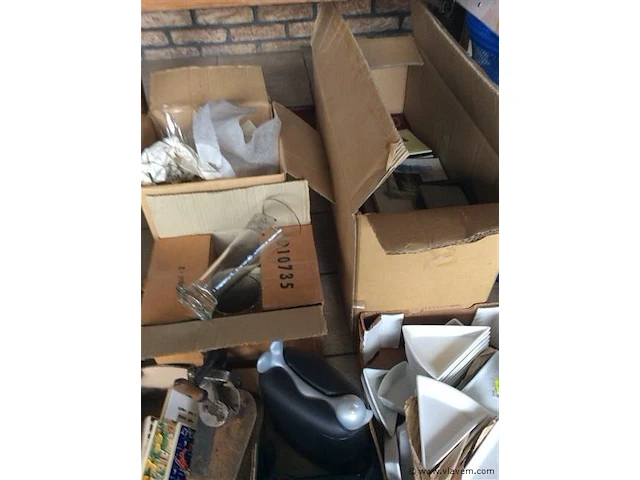 Lot divers varia zonder tafel - afbeelding 3 van  6