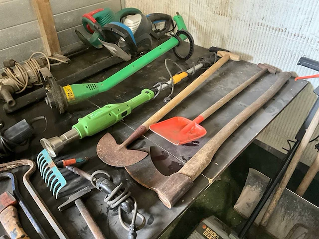 Lot divers werkmatriaal - afbeelding 6 van  23
