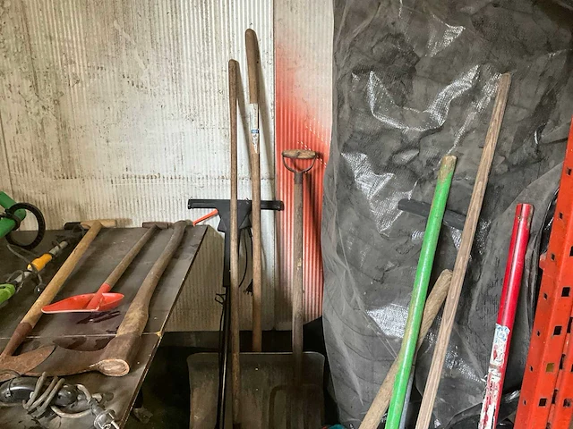 Lot divers werkmatriaal - afbeelding 11 van  23