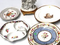 Lot divers wo porcelein - afbeelding 1 van  7