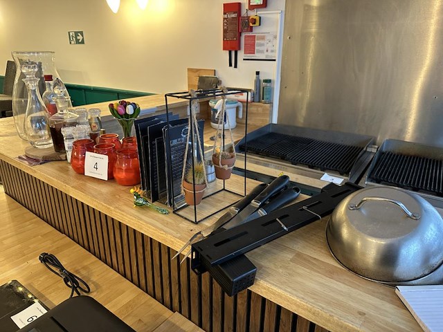 Lot divers - afbeelding 2 van  2