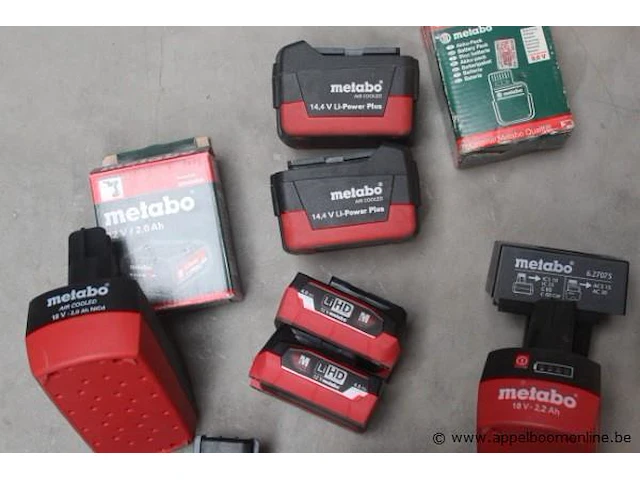 Lot diverse batterijen/opladers metabo - afbeelding 2 van  4