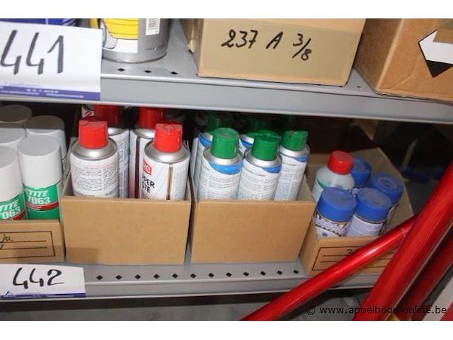 Lot diverse bussen wo. loctite, koper pasta, etc - afbeelding 2 van  2