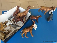 Lot diverse dieren - afbeelding 1 van  3