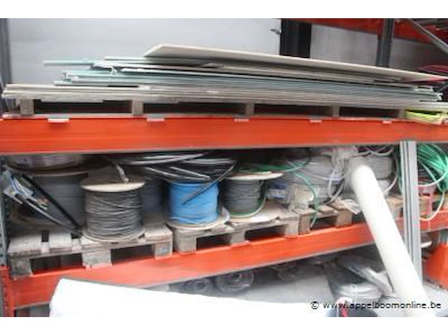 Lot diverse elektrakabel - afbeelding 1 van  5