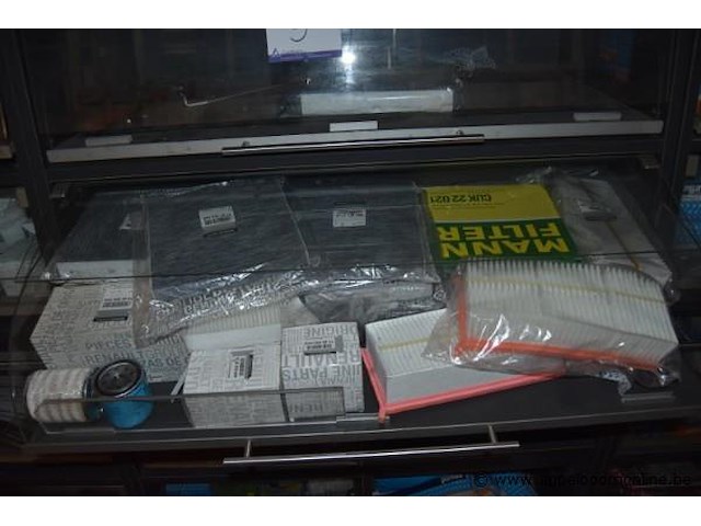 Lot diverse filters - afbeelding 2 van  3