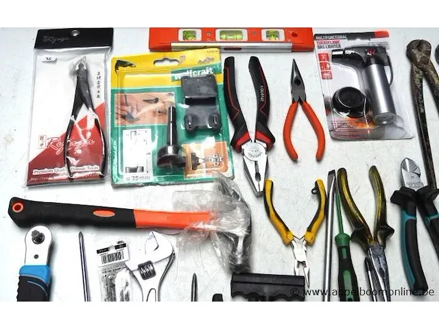 Lot diverse gereedschappen - afbeelding 2 van  4