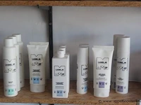 Lot diverse haarverzorgingsproducten label.m - afbeelding 2 van  4