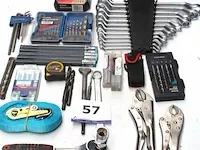 Lot diverse handgereedschappen - afbeelding 1 van  4