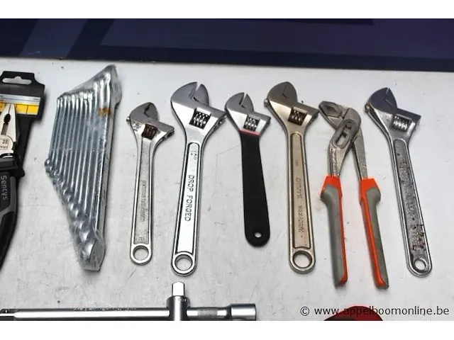 Lot diverse handgereedschappen - afbeelding 3 van  5