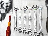 Lot diverse handgereedschappen - afbeelding 4 van  5