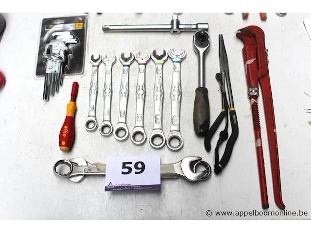 Lot diverse handgereedschappen - afbeelding 5 van  5