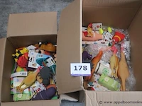 Lot diverse hondenspeeltjes - afbeelding 1 van  3