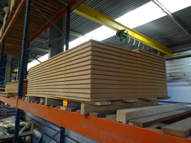 Lot diverse houtvezel-isolatieplaat - afbeelding 2 van  7