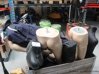 Lot diverse mannequin poppen - afbeelding 1 van  3