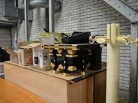 Lot diverse onderdelen en meubilair - afbeelding 1 van  3