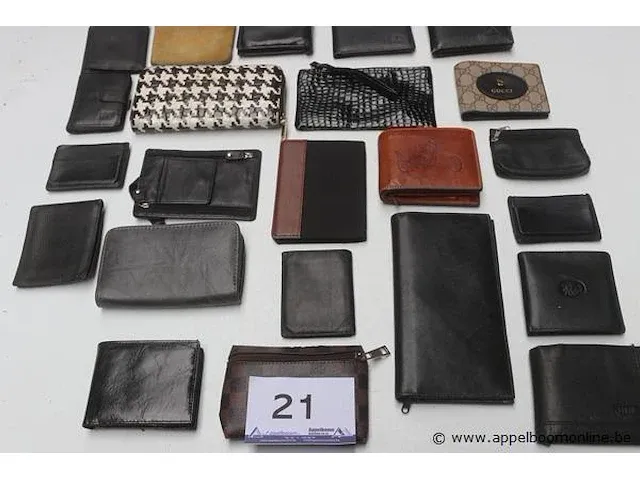 Lot diverse portefeuilles - afbeelding 3 van  3