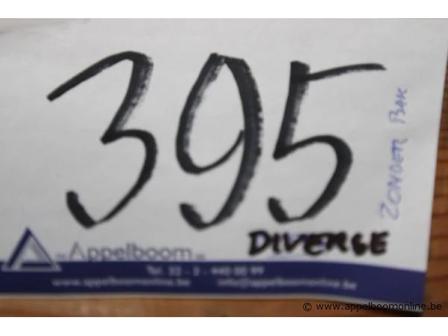 Lot diverse pvc bakjes - afbeelding 3 van  3