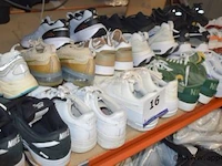 Lot diverse schoenen - afbeelding 1 van  4